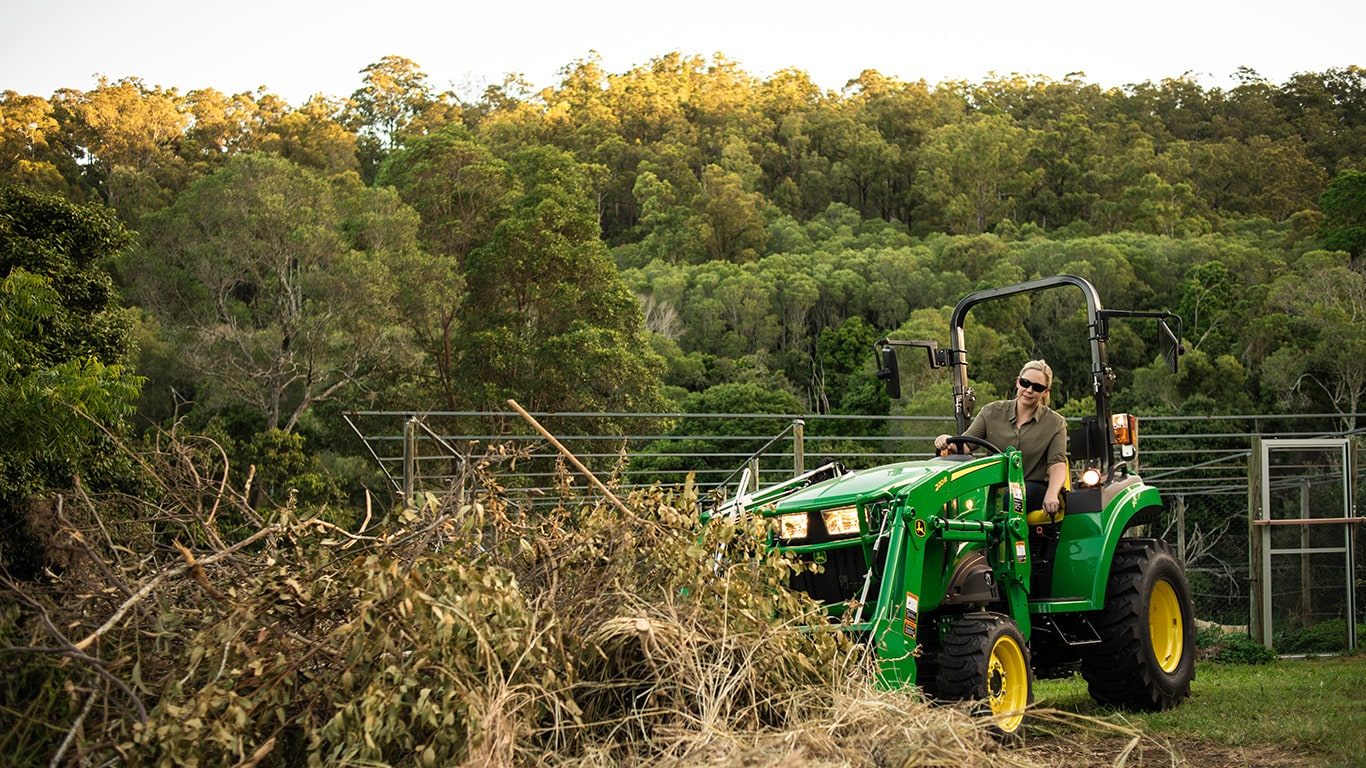 STR_9872_cuts-demo_1366x768